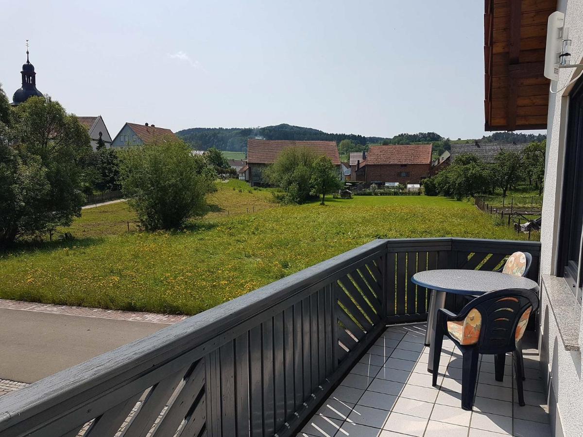 Monteurwohnungen Goeb - Nicht Fuer Urlaubsgaeste Geisa المظهر الخارجي الصورة